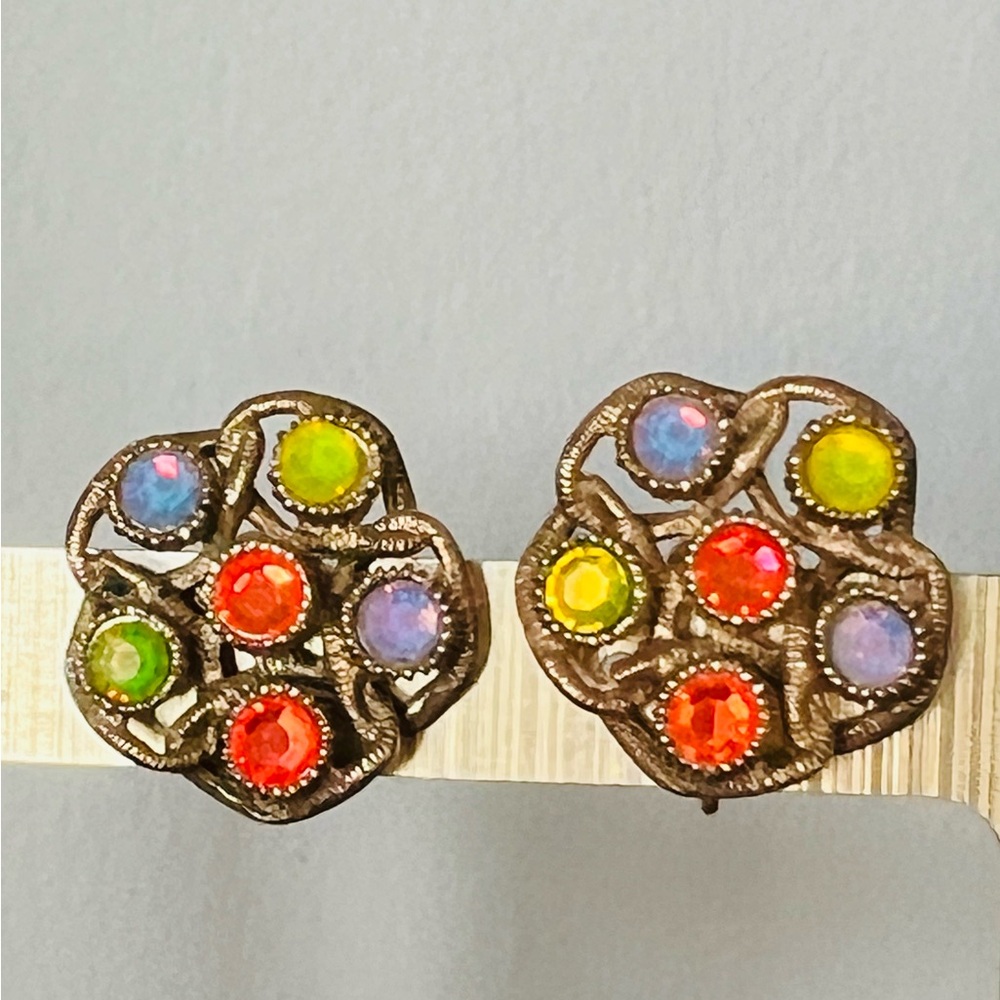 1970 Sarah Coventry CLIP ON “Moon-Lites” earrings EUC